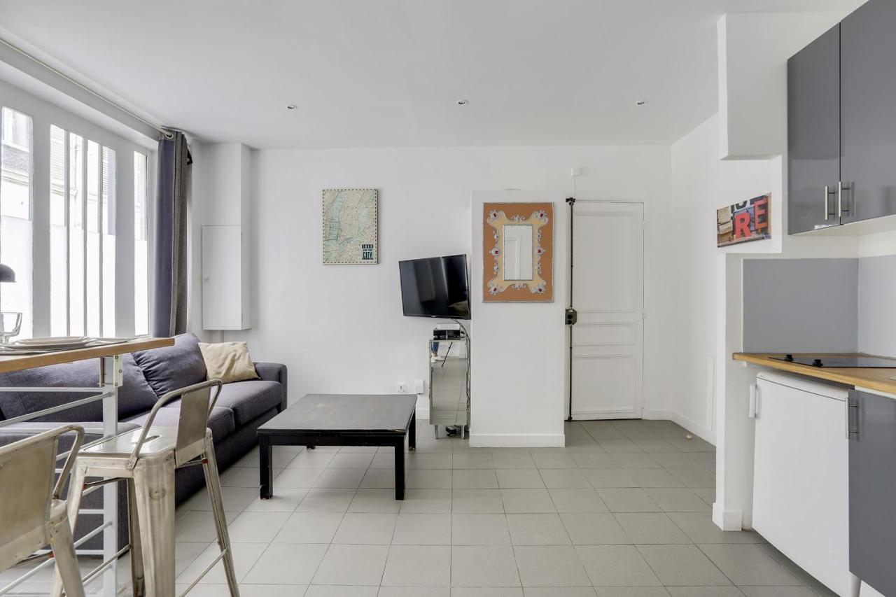 170 Suite Angouleme Large Duplex Style Apt With1 Bdr Paris Central Extérieur photo